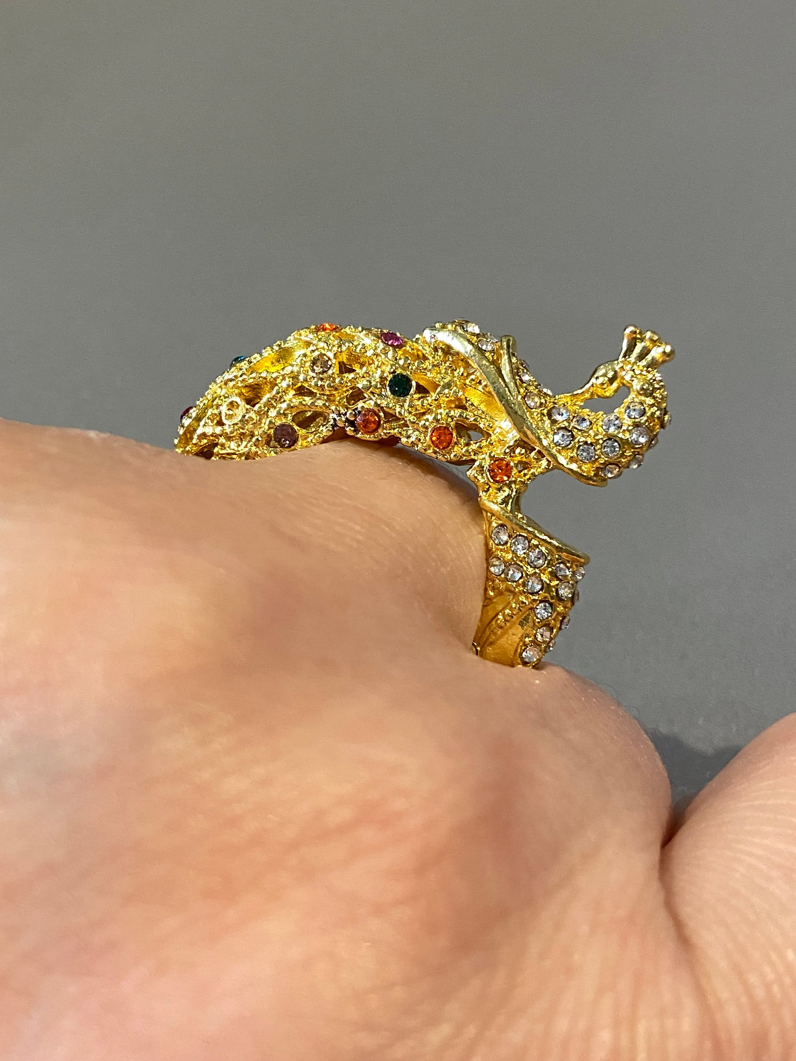 18k gold plated peacock ring/pendant ring inlaid with multiple colour crystals dressing ring - 5