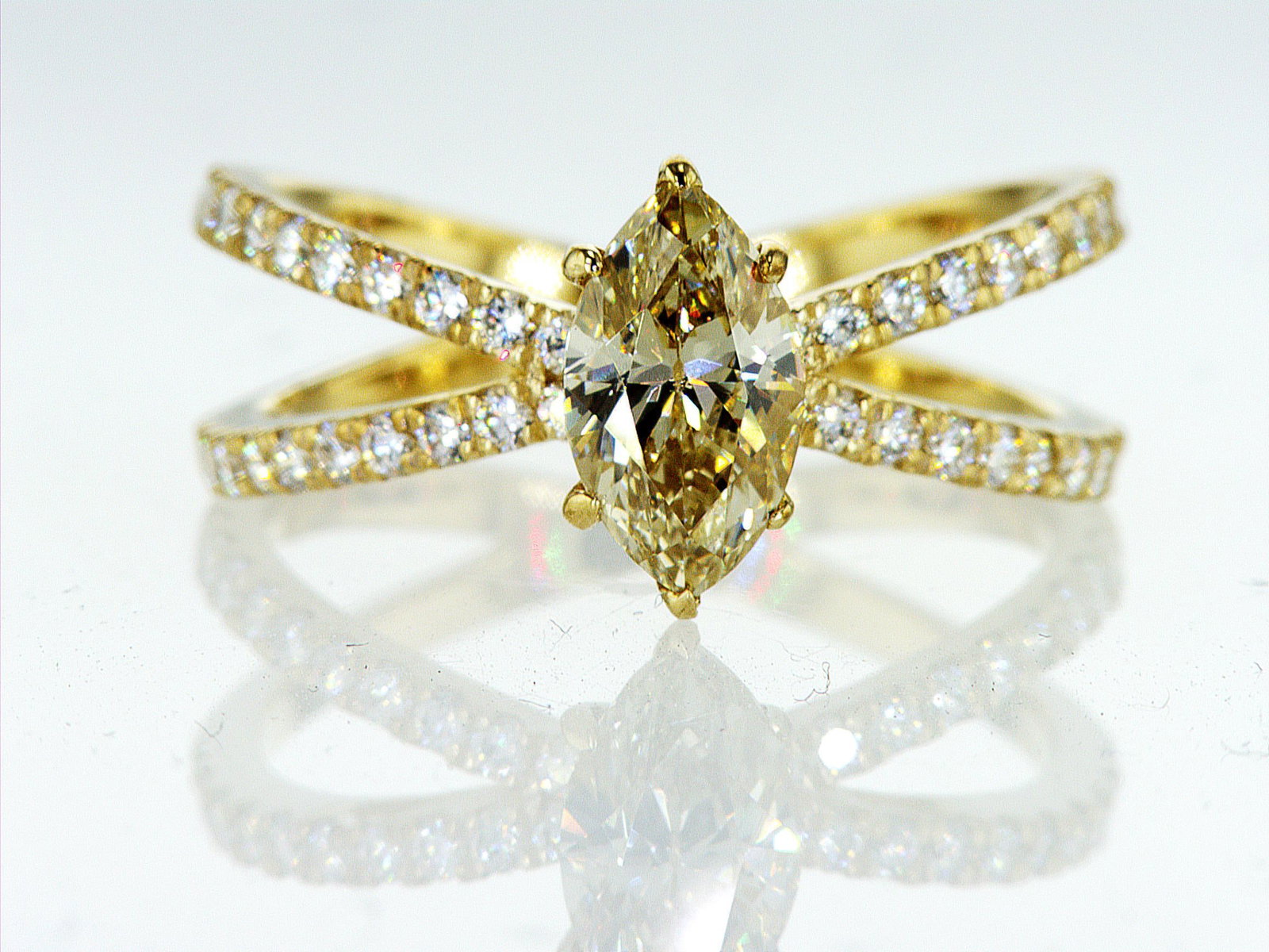 1.40cttw Natural Diamond & Natural Diamond Ring 14K Yellow Gold 2.62 gr - 6