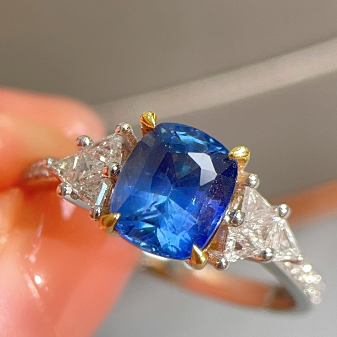 14K GOLD 2.08 CTW NATURAL SAPPHIRE & DIAMOND RING - 5