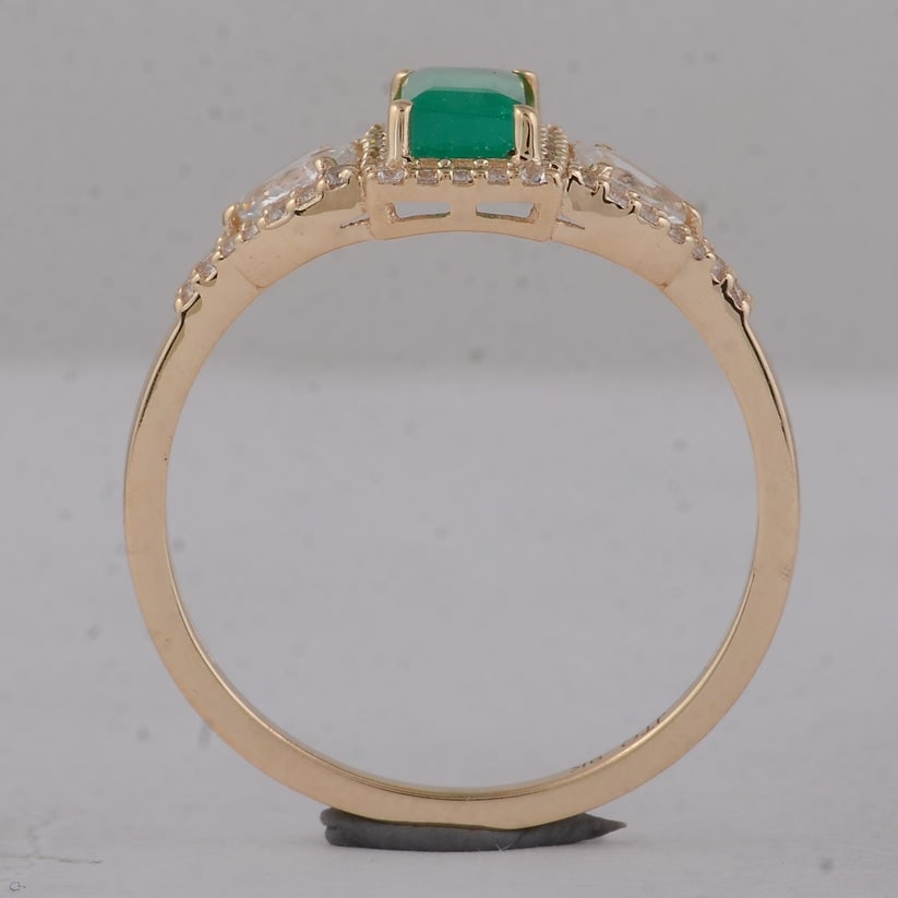 1.22 Ct Baguette Emerald 9K Gold Ring - 4
