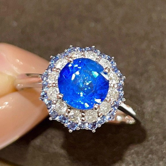 14K GOLD 1.88 CTW VIVID BLUE NATURAL SAPPHIRE & DIAMOND RING - 6