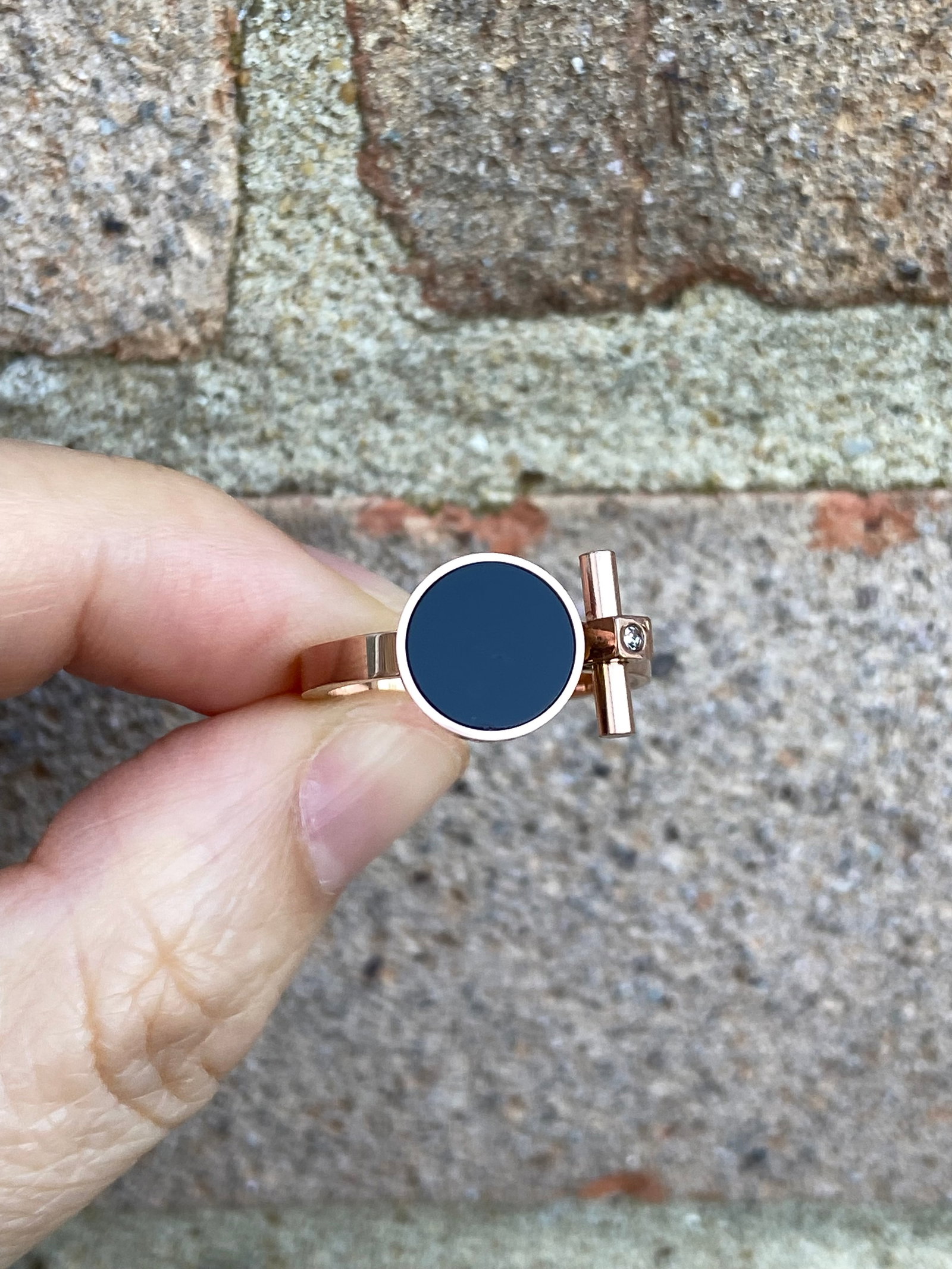 Black onyx Moissanite stone inlaid Rose Gold Titanium steel Cross ring - 5
