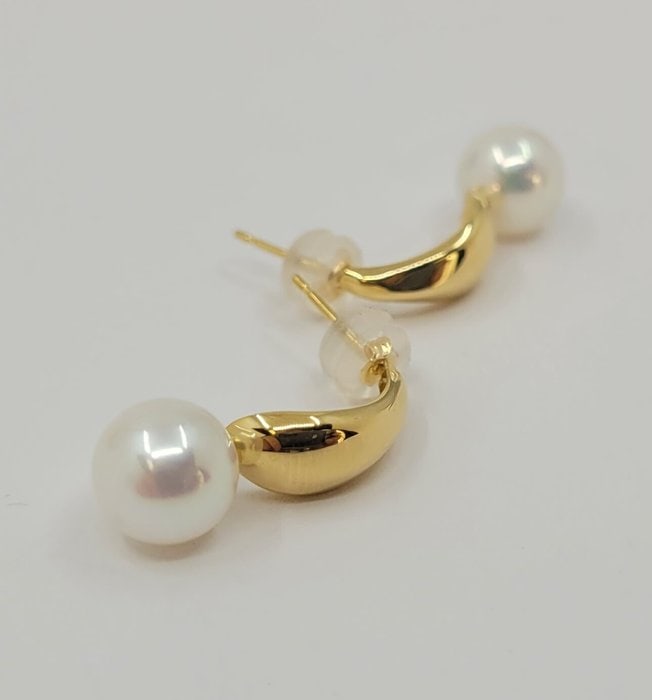 Earrings - 18 kt. Yellow gold - 7.5x8mm Akoya Pearls - 6