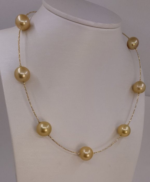 Necklace - 18 kt. Yellow gold, 13x14mm Round Deep Golden South Sea Pearls - 5