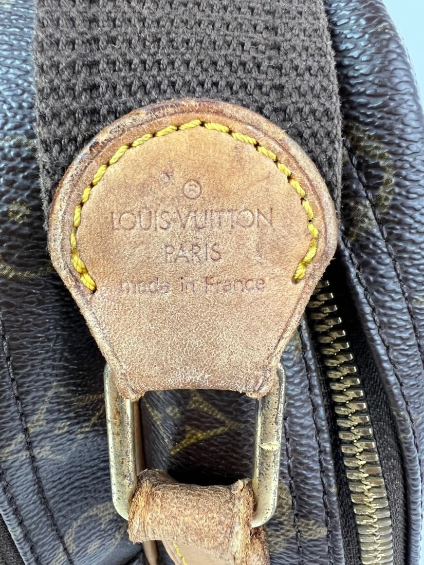 Louis Vuitton Reporter GM Monogram Crossbody Travel Bag - 4