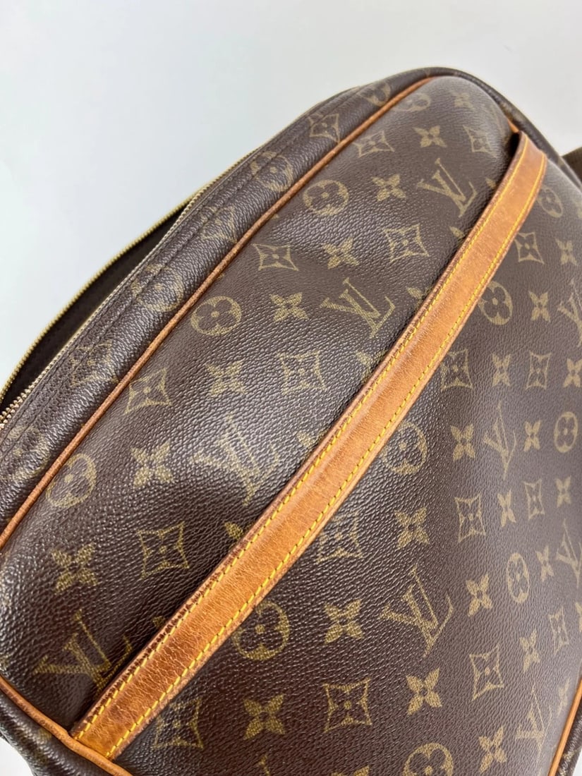 Louis Vuitton Reporter GM Monogram Crossbody Travel Bag - 5