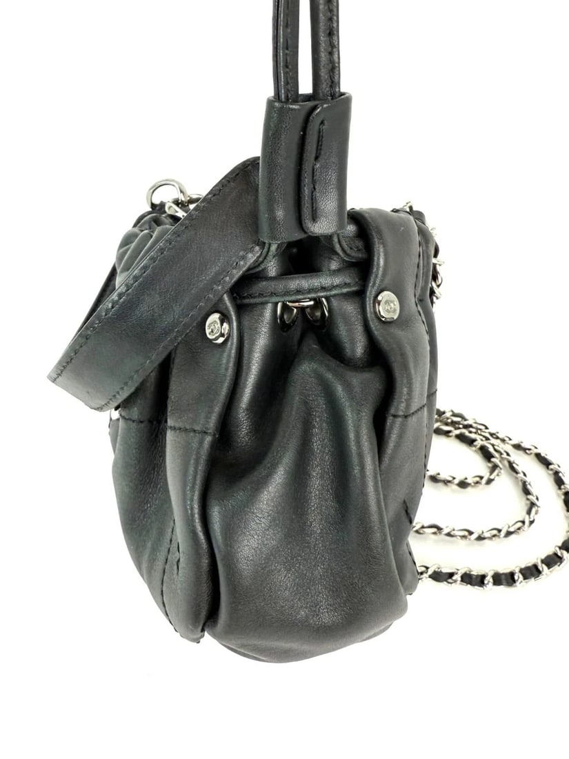 Chanel Vintage Small Lambskin Stitched Chocolate Bar Chain Black Bag - 10
