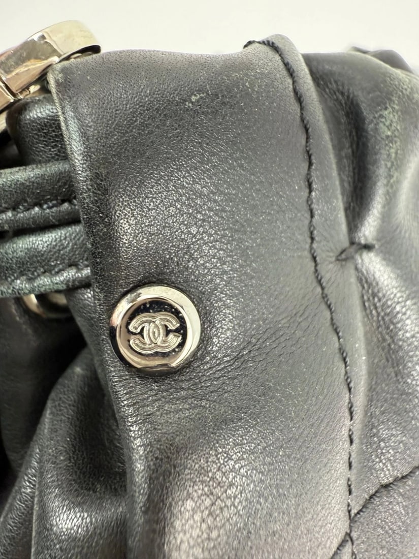 Chanel Vintage Small Lambskin Stitched Chocolate Bar Chain Black Bag - 11