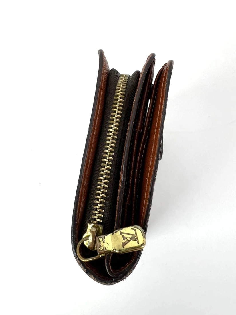 Louis Vuitton Monogram Compact Zip Bifold Vintage Wallet - 16