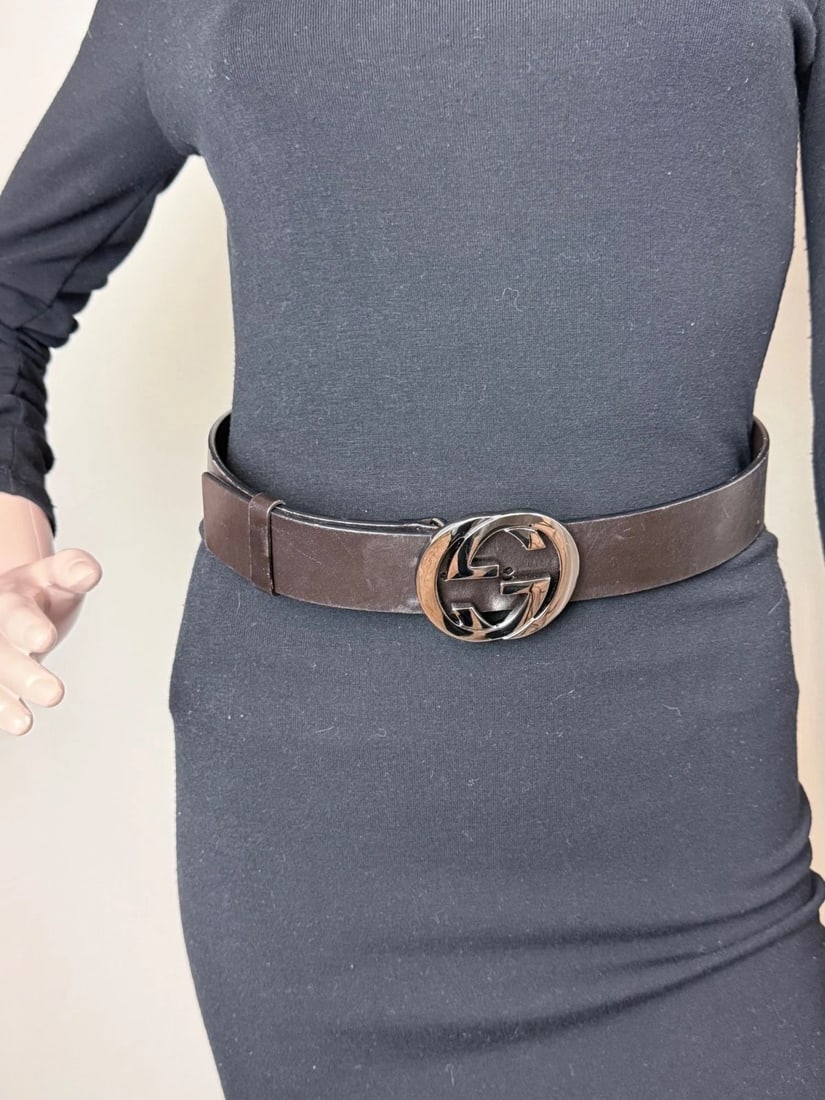 Gucci Interlocking GG Buckle Dark Brown Leather Belt Size 75 - 14