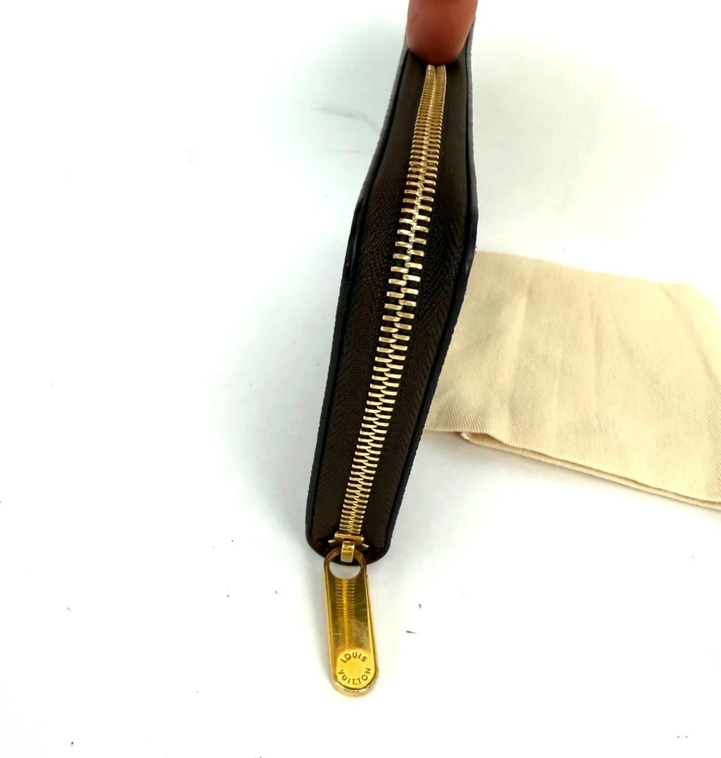 LOUIS VUITTON Zippy Monogram Leather Wallet Clutch - 11