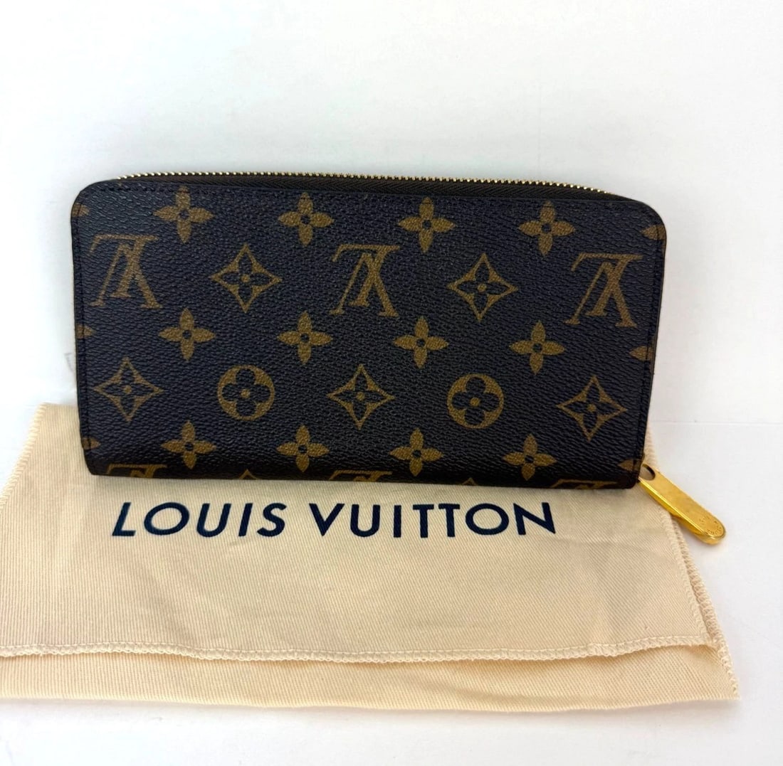 LOUIS VUITTON Zippy Monogram Leather Wallet Clutch - 2