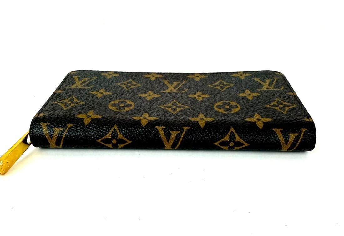 LOUIS VUITTON Zippy Monogram Leather Wallet Clutch - 3