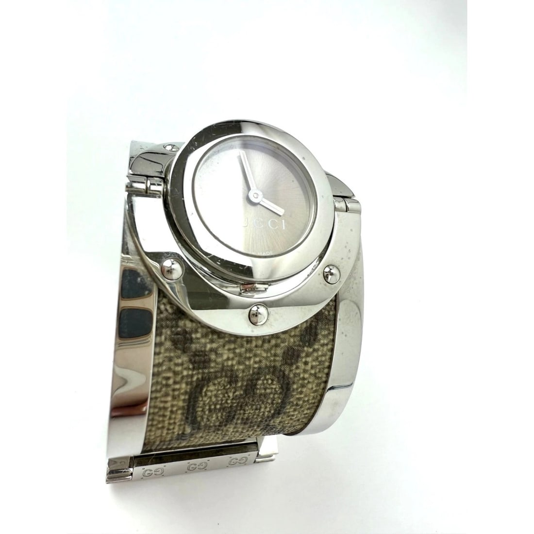 Gucci 112 Twirl GG Supreme Stainless Steel 33mm Quartz Watch - 17