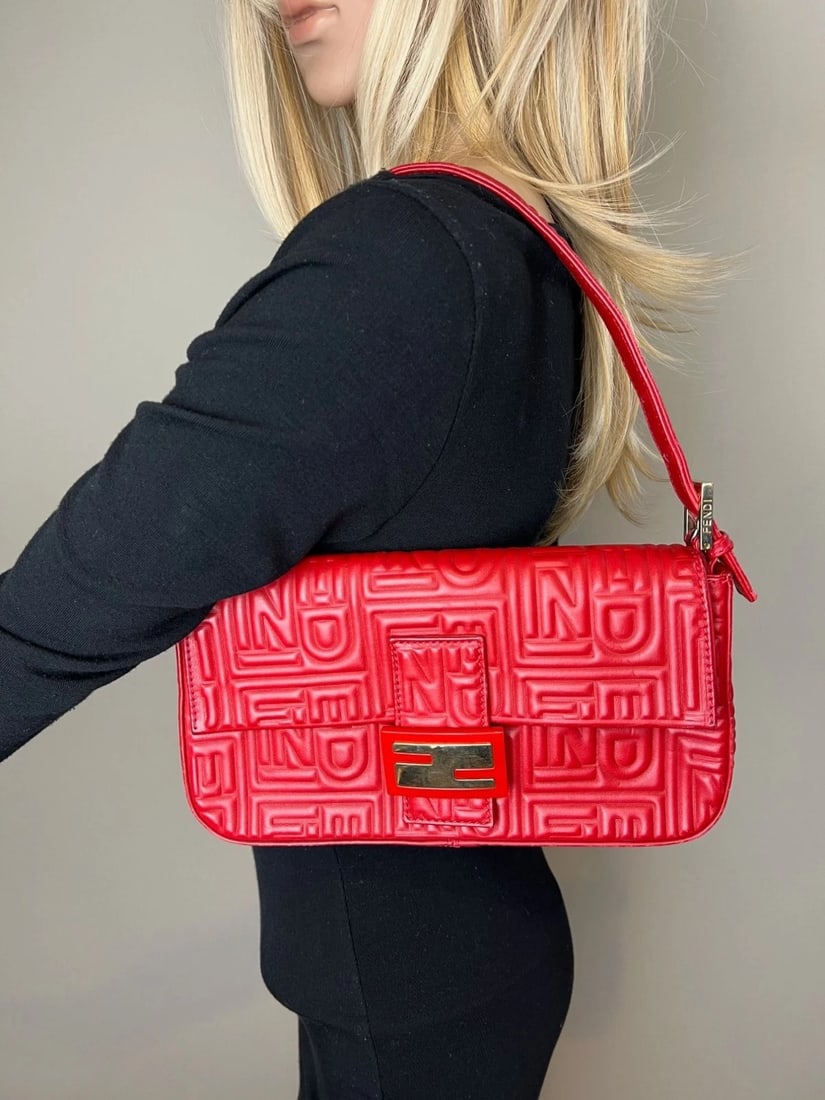 Fendi Red Leather Baugettte Shoulder Clutch Bag - 10