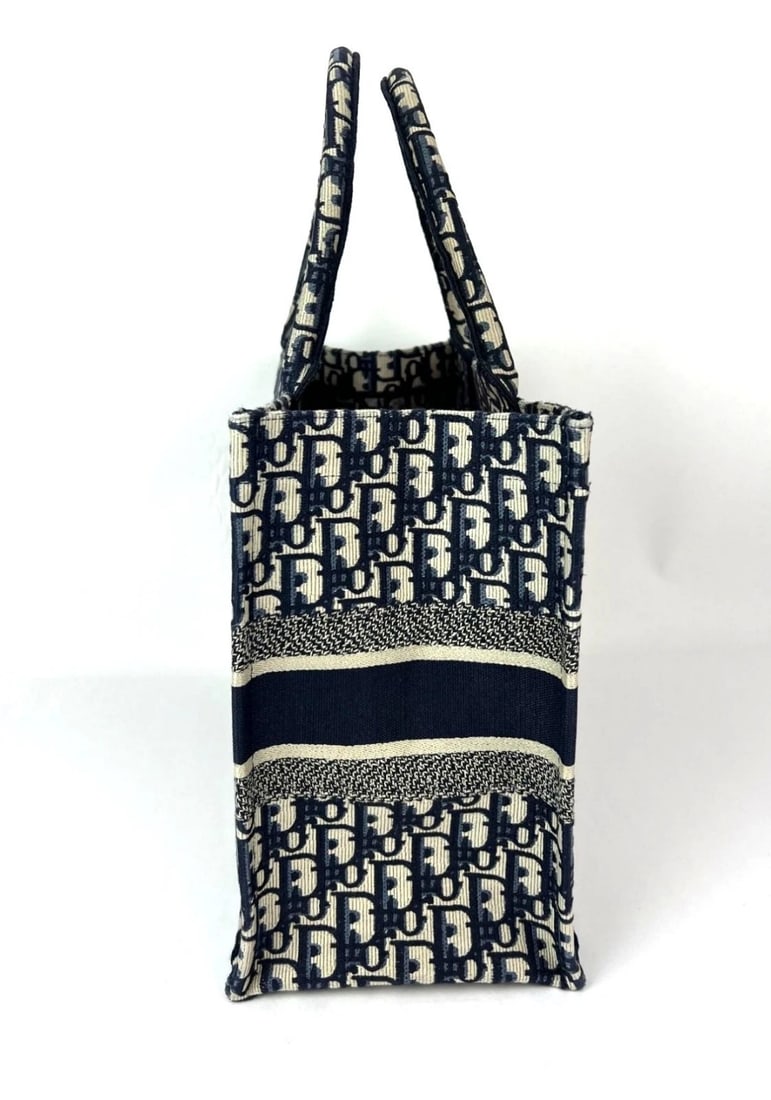 Christian Dior Medium Oblique Blue Multicolor Tote - 3
