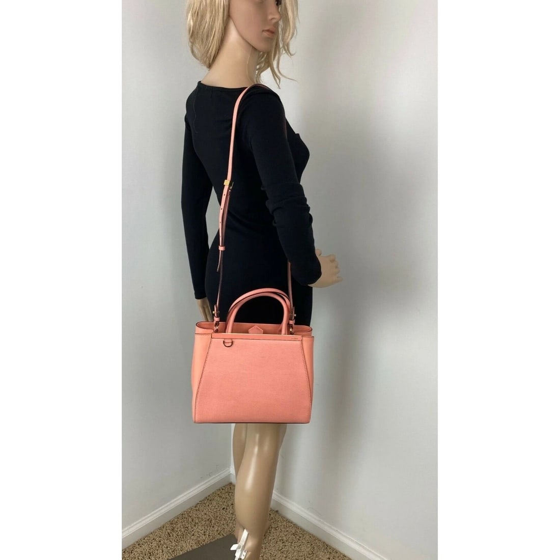 FENDI Vitello Elite Flamingo Petite 2Jours soft pink Ecstasy Hand Bag - 11