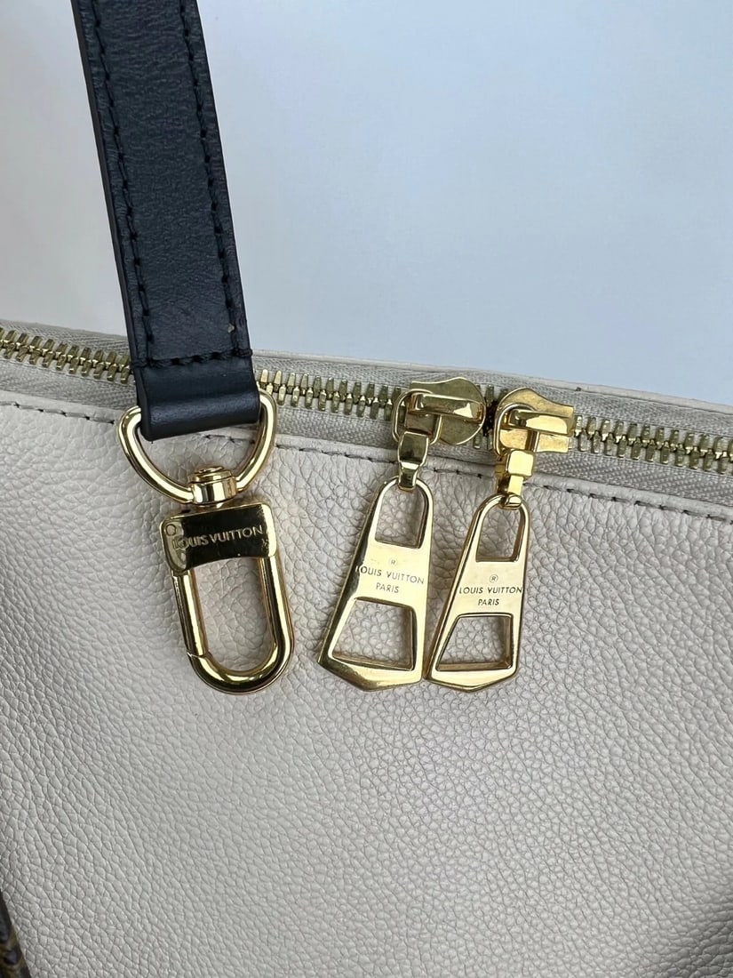 Louis Vuitton Braided V Tote MM Cream Leather Monogram Hand Bag - 8