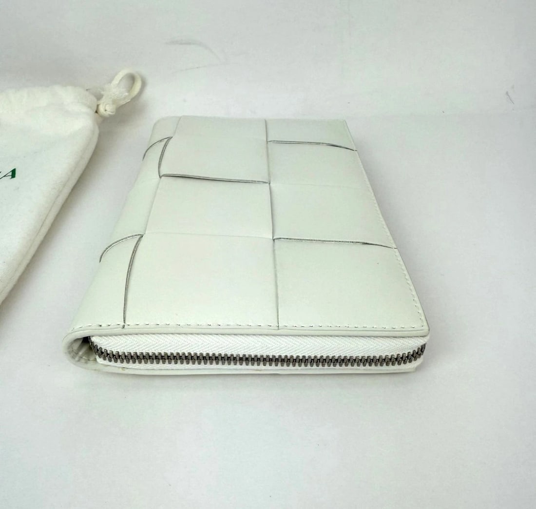 Bottega Veneta Intrecciato Leather White Cassette Zip Around Wallet - 11