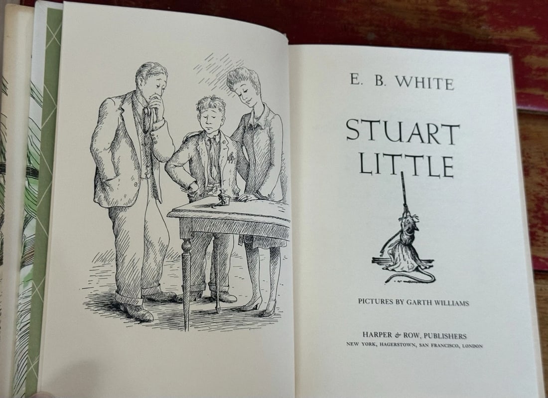 Stuart Little By E.B. White Illustrated Garth Williams 1973 Harper Like New HCDJ - 4