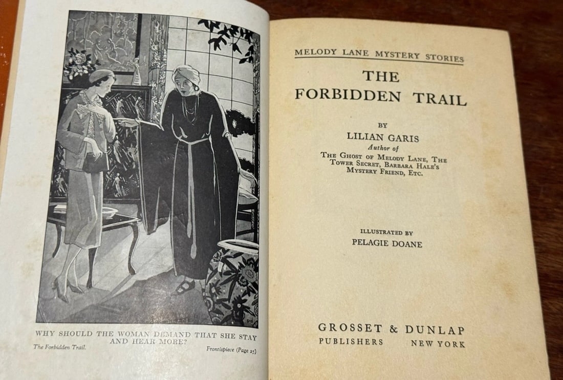 The Forbidden Trail Lilian Garis 1933 1st Ed. Mystery HC Good Condition Grosset - 3