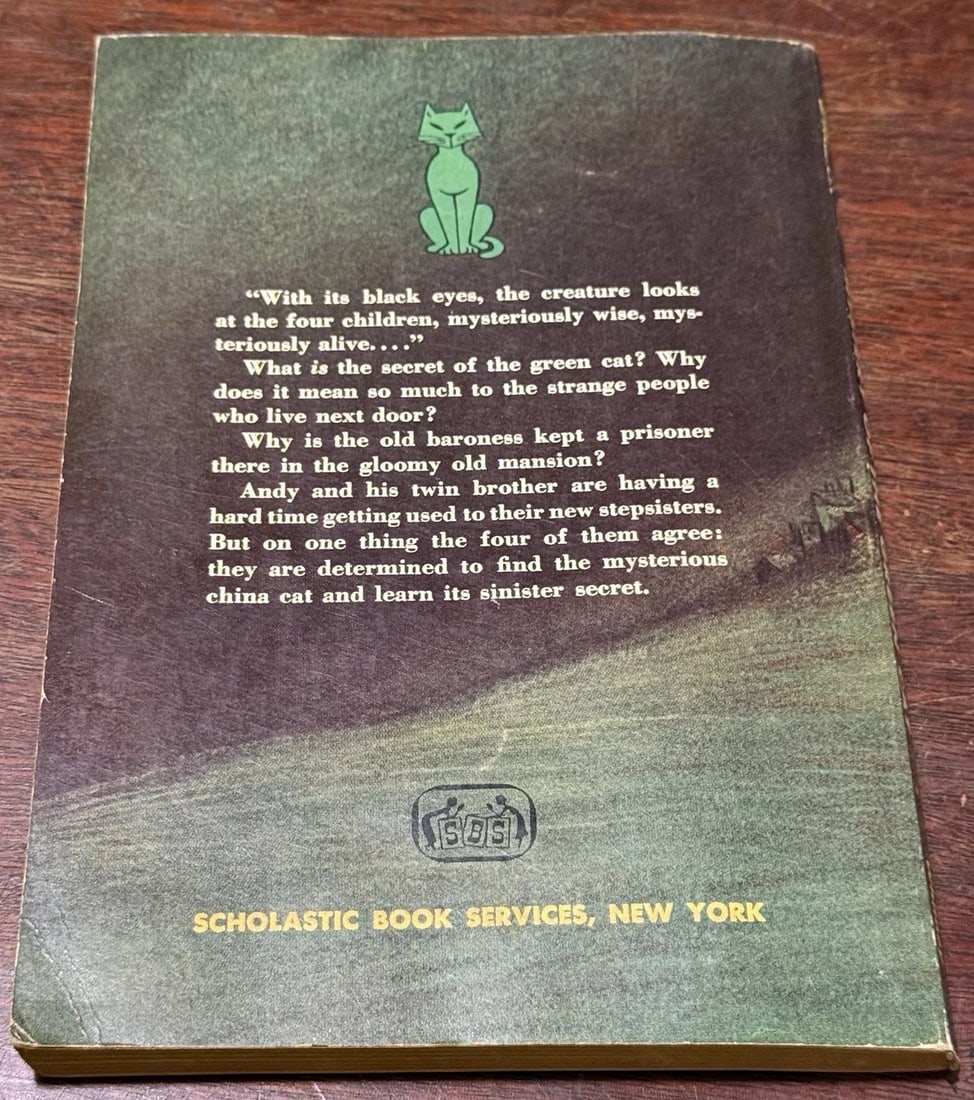 Mystery of the Green Cat Phyllis A. Whitney Paperback Scholastic 5 Th Print 1966 - 4