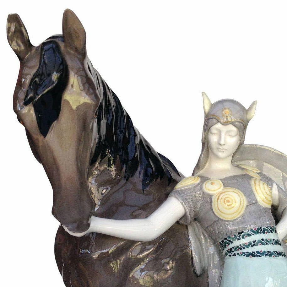 Ceramic Valkyrie and Horse Sculpture by Stanislaus Capeque for Goldscheider - 3