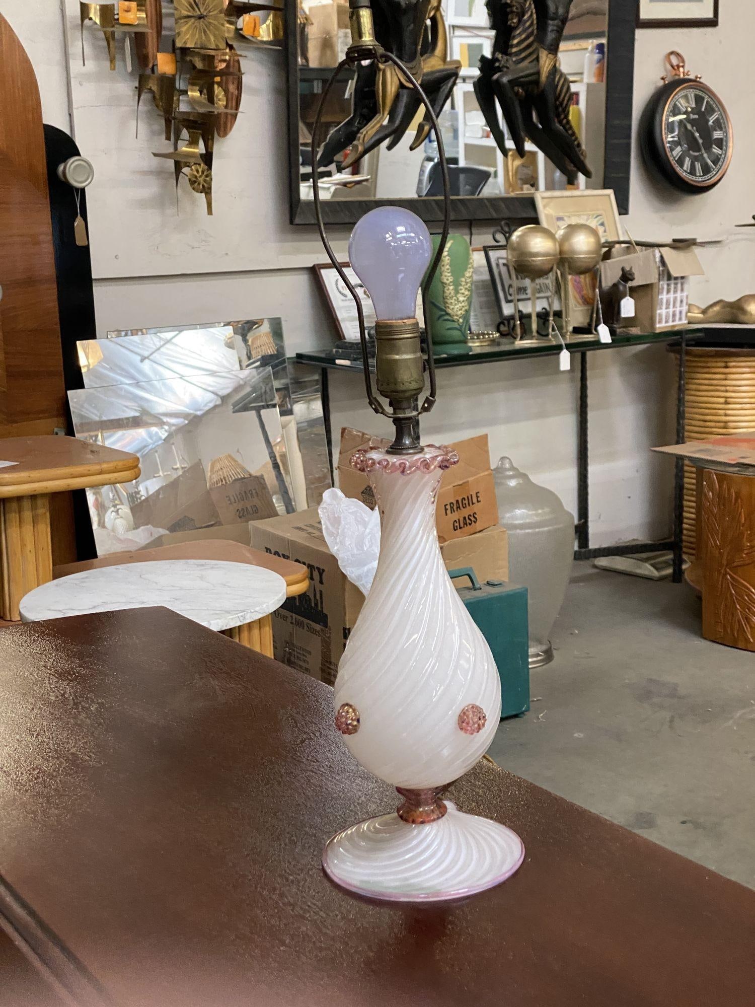 Pink Twist Barovier Murano Art Glass Table Lamp - 4