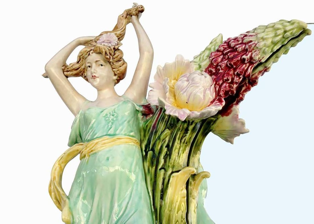 Hans Kieweg Art Nouveau Figural Vanity Mirror for Fraureuth - 2