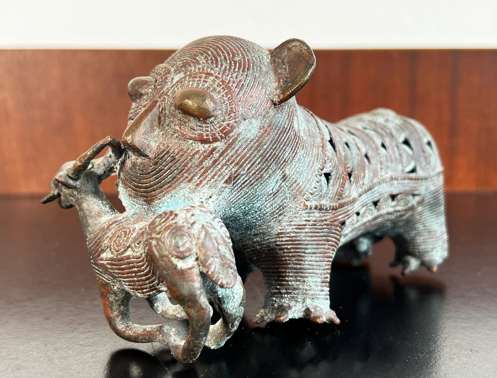 African Bronze of Leopard With Antelope Prey Sculpture - 2