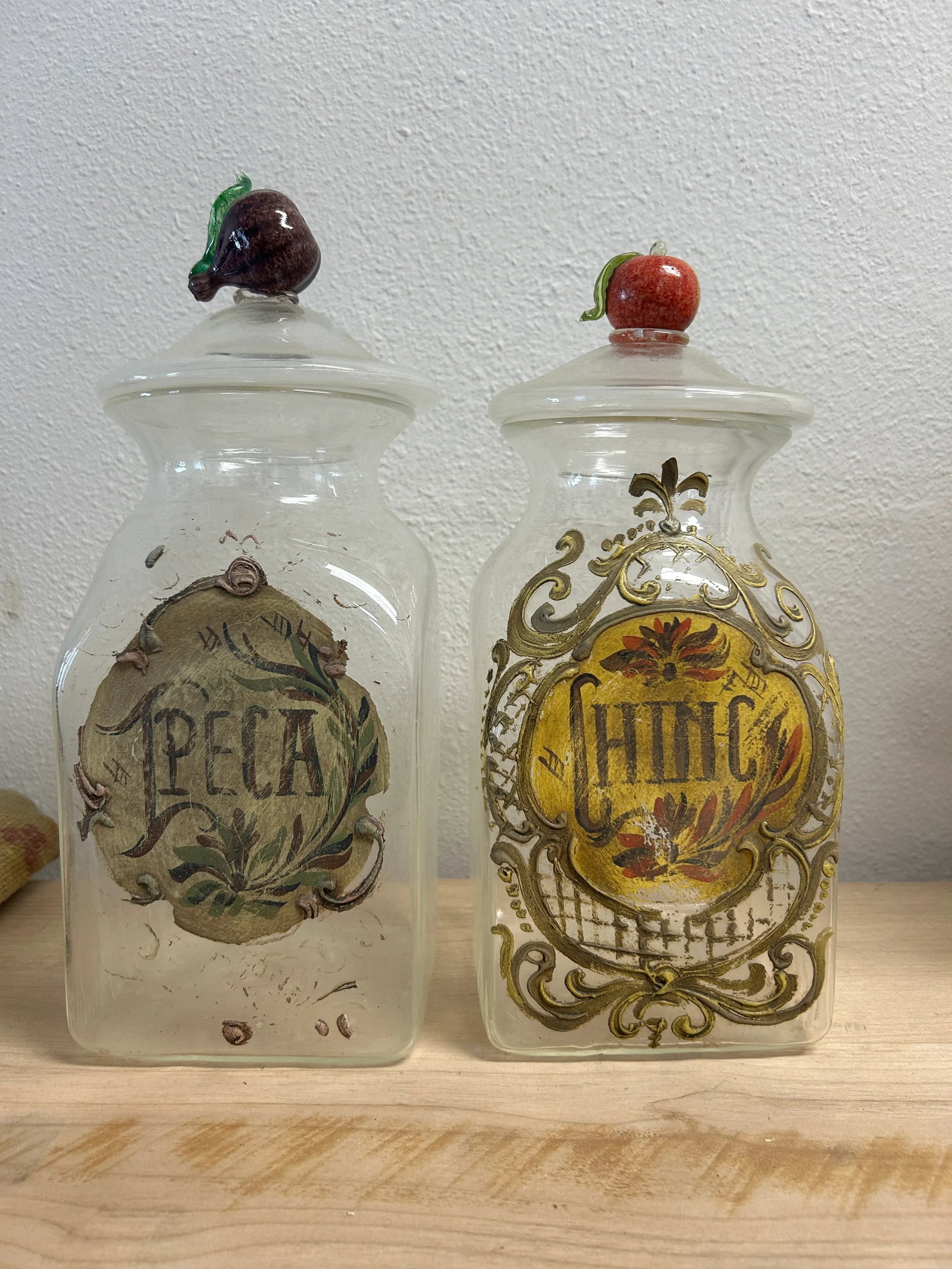 Antique Murano Glass Pharmacy / Apothecary Canisters, a Pair - 12