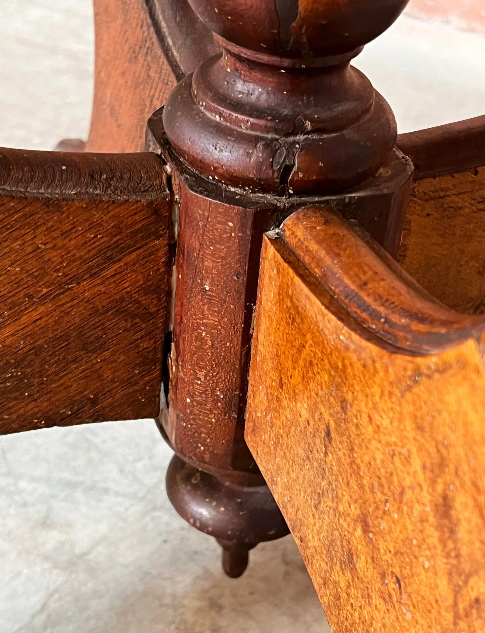 Antique Hand Made Oak Chess / Games Table - 9