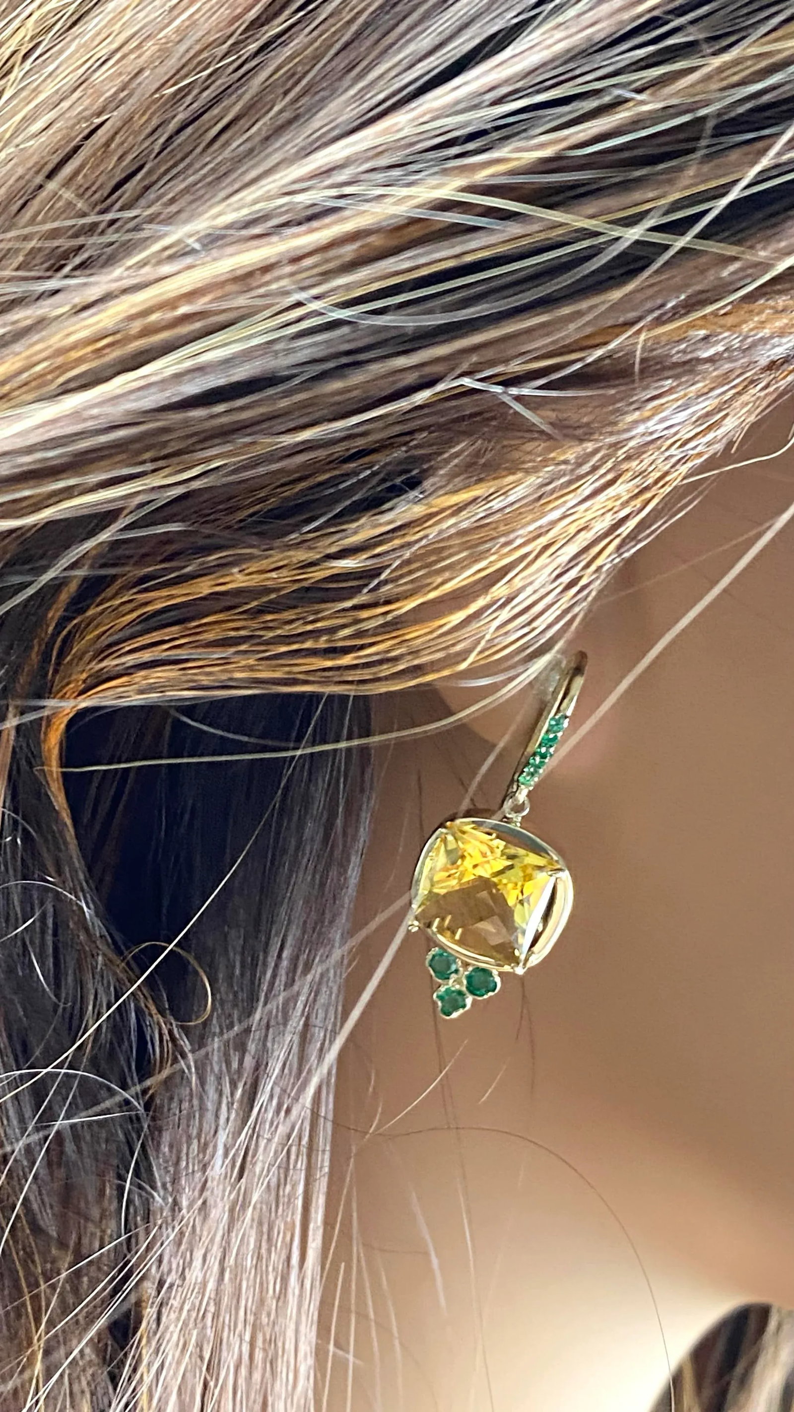 14 Karat Yellow Gold Shepherd Hoop Earrings With Yellow Topaz and Emeralds - 2 Pieces - 9