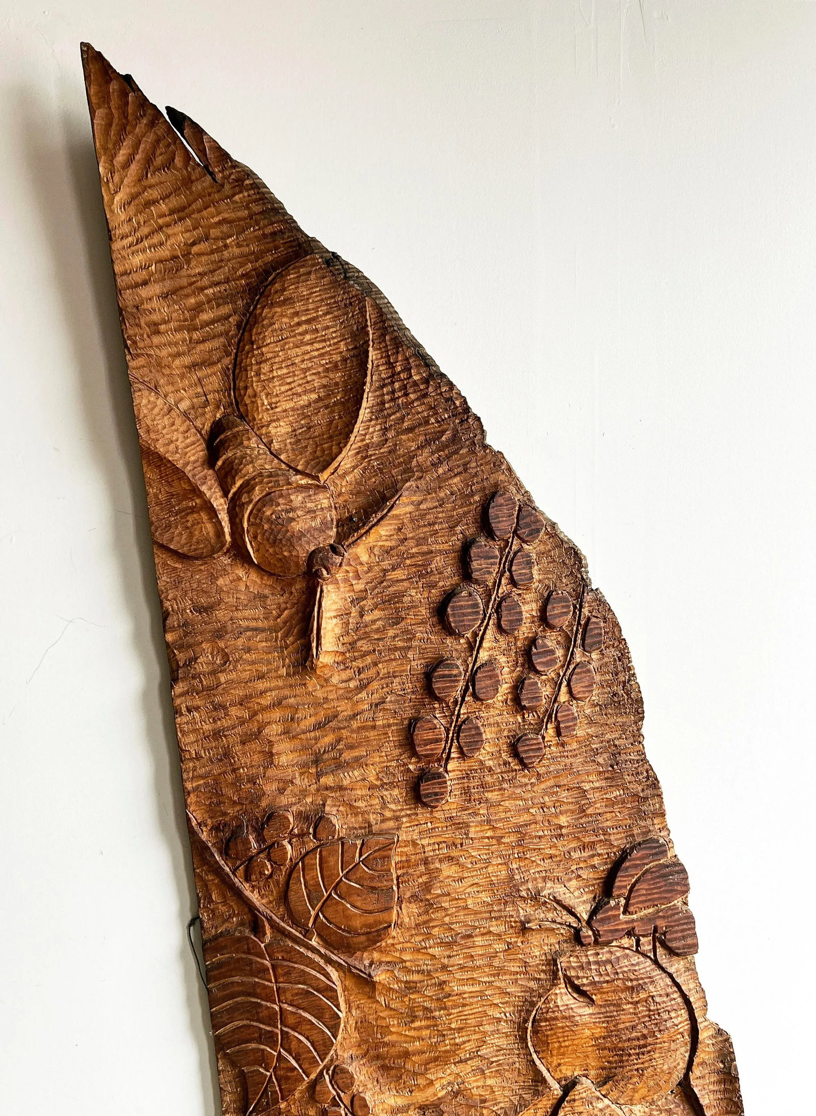 Vintage Mid Century Modernist Carved Wood Wall Sculpture Signed 'Tomer' - 6