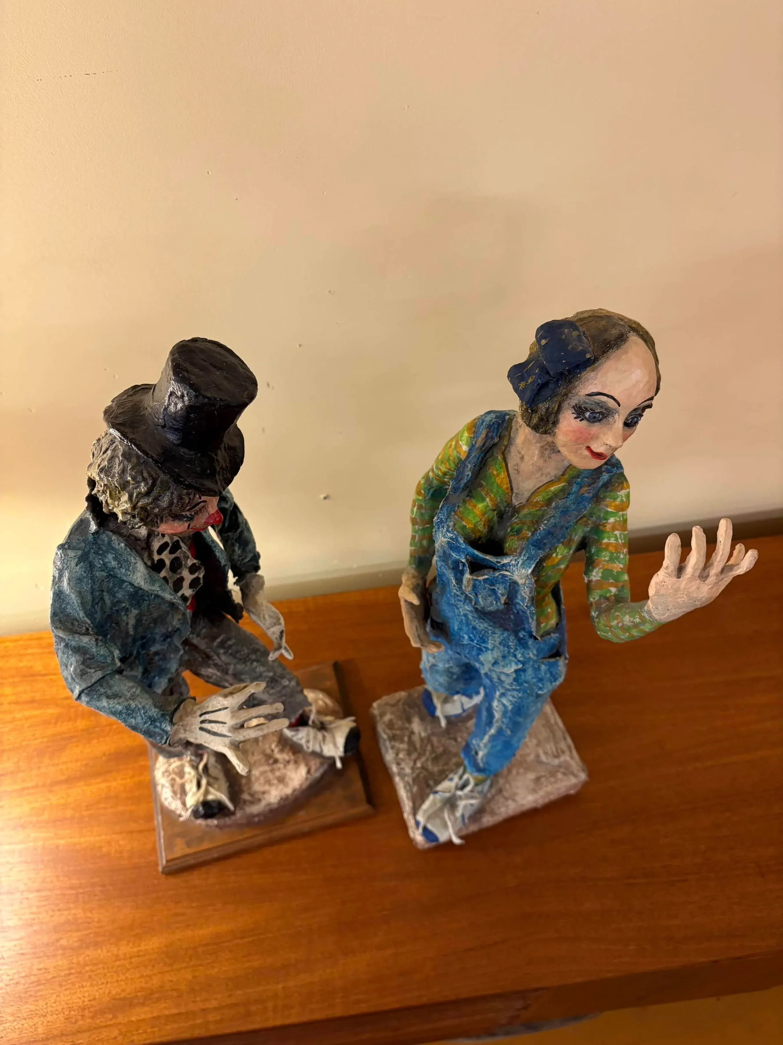 Whimsical Papier-Mâché Clown Figurines – Unique Handmade Art - 7