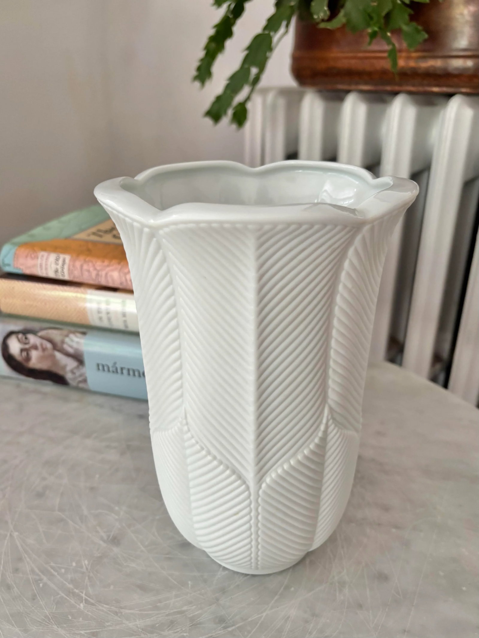 Original Kaiser White Bisque Ceramic Vase Made in West-Germany, 1960s - 3