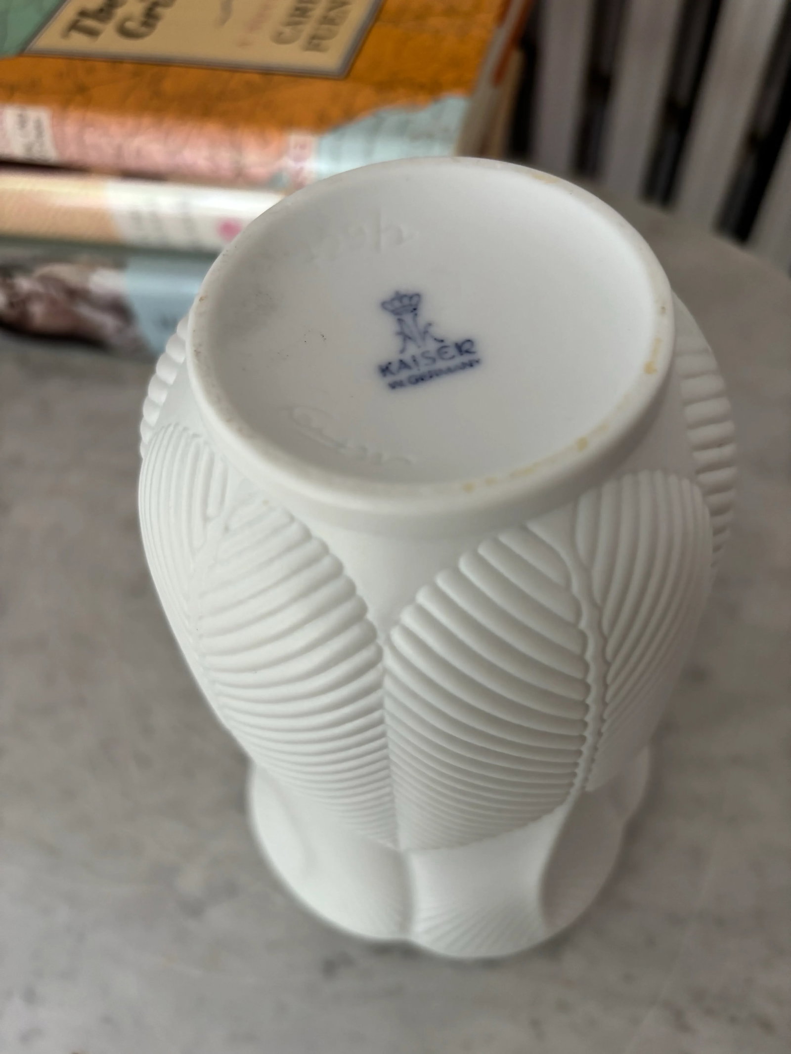 Original Kaiser White Bisque Ceramic Vase Made in West-Germany, 1960s - 6