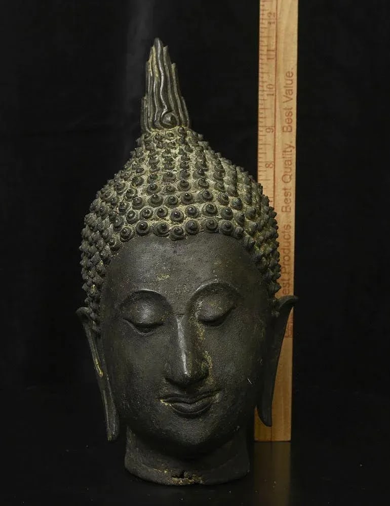Antique Thai Bronze Buddha Head of Walking Buddha From the Ancient Kingdom of Sukhothai - 3