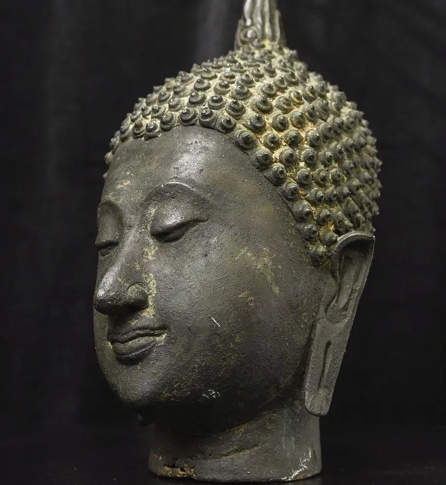 Antique Thai Bronze Buddha Head of Walking Buddha From the Ancient Kingdom of Sukhothai - 4