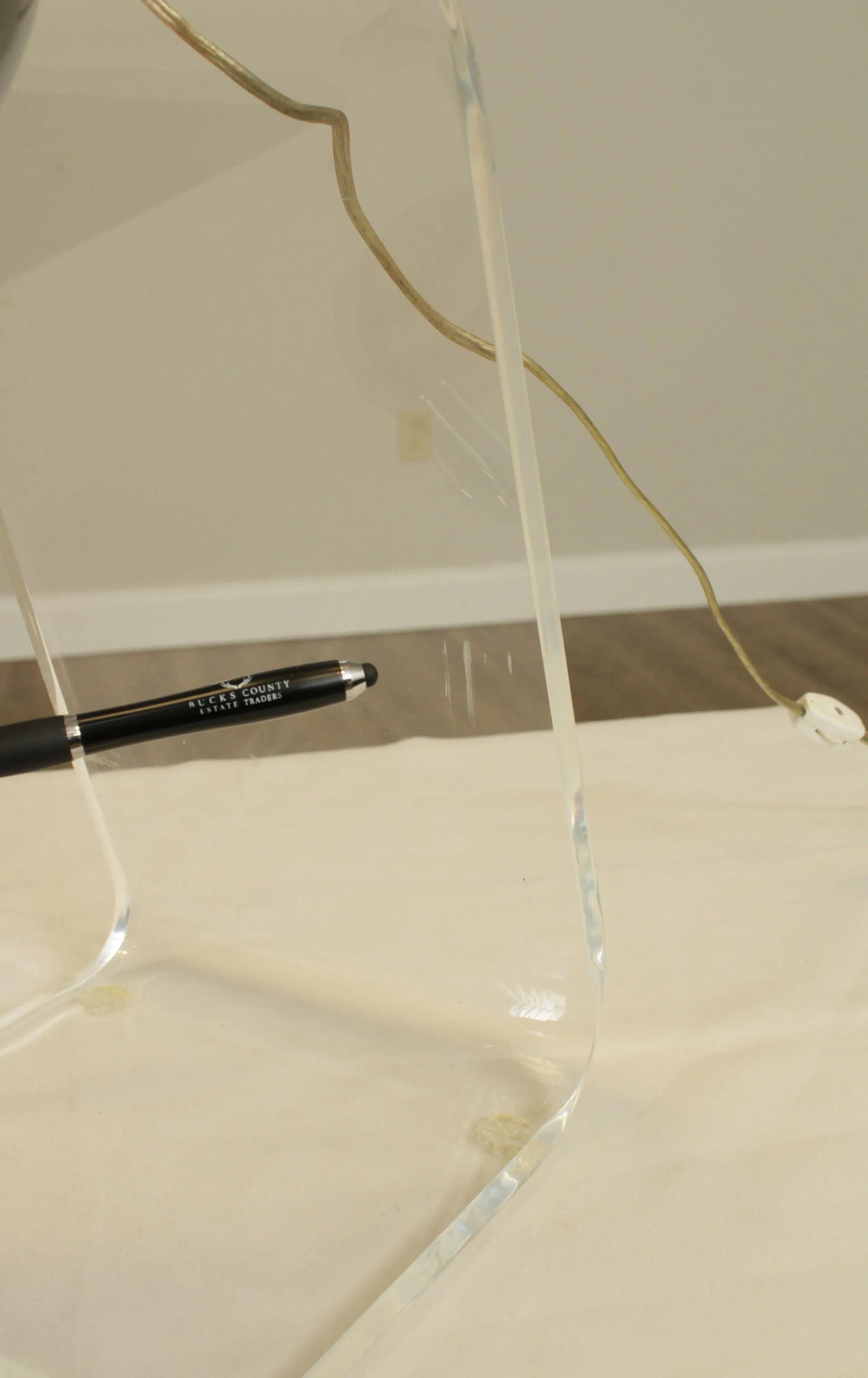 Primo' Lucite & Chrome Atomic Eyeball Desk Lamp Manner of Sonneman - 12