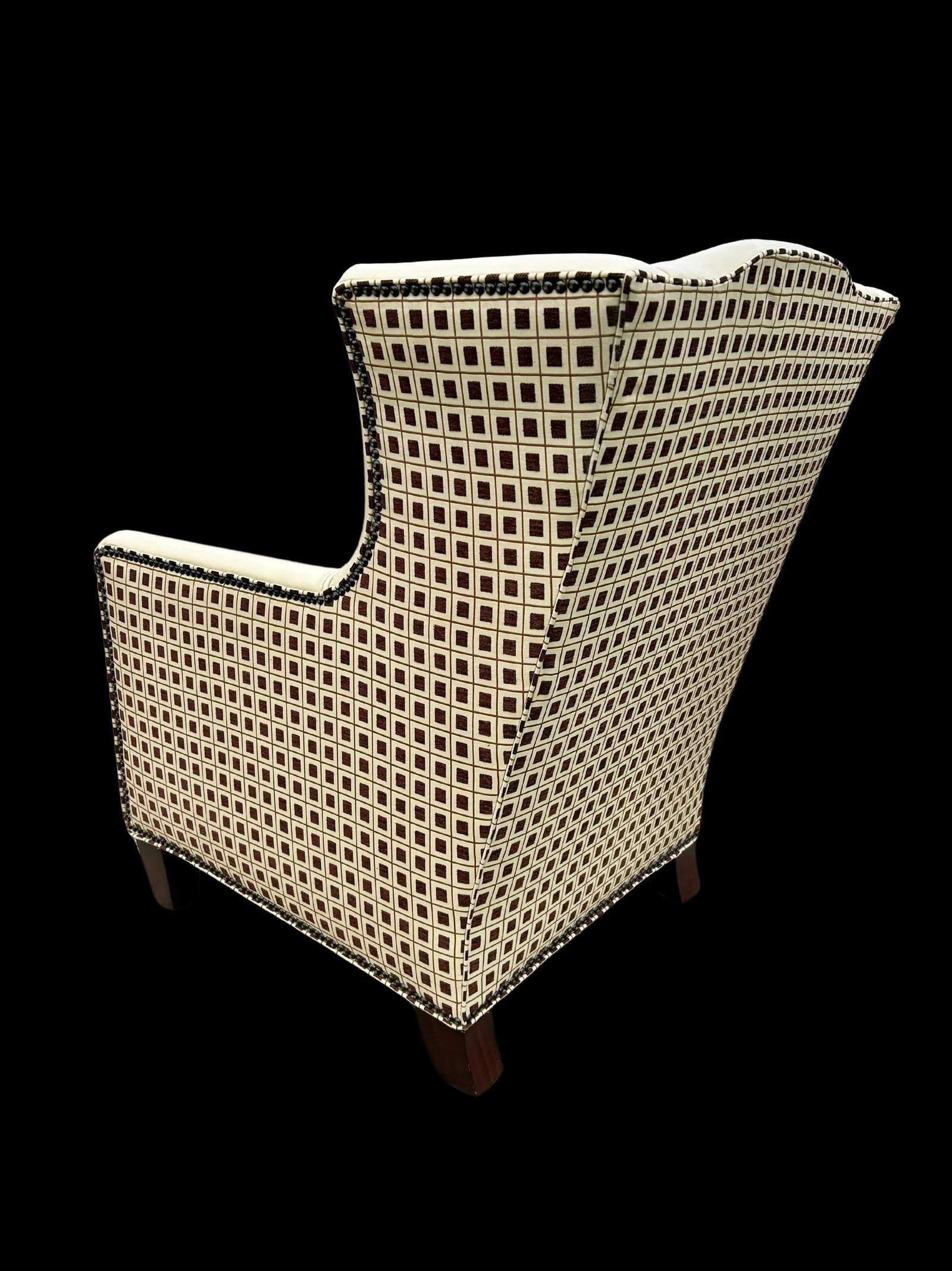 Pair of Vintage Henredon Wingback Chairs – Ivory Leather, Geometric Pattern, Nailhead Trim - 6