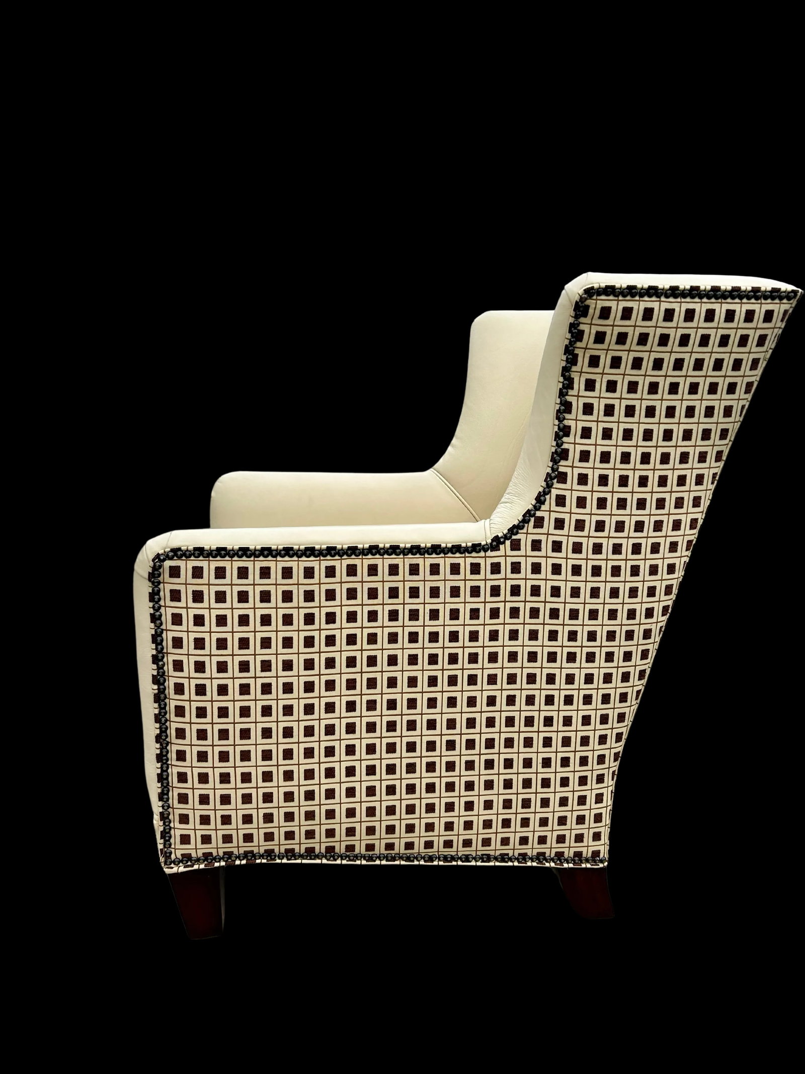 Pair of Vintage Henredon Wingback Chairs – Ivory Leather, Geometric Pattern, Nailhead Trim - 9