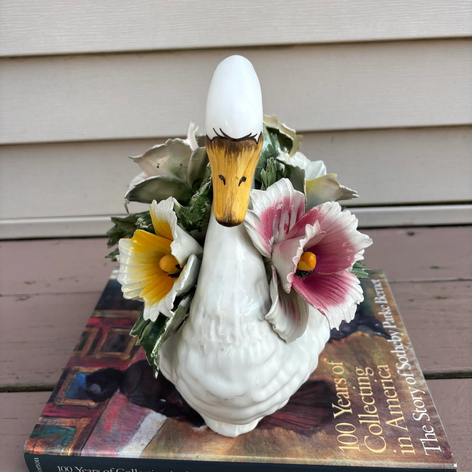 Vintage Capodimonte Floral Swan Centerpiece With Neopolitan N and 5-Point Crown - 6