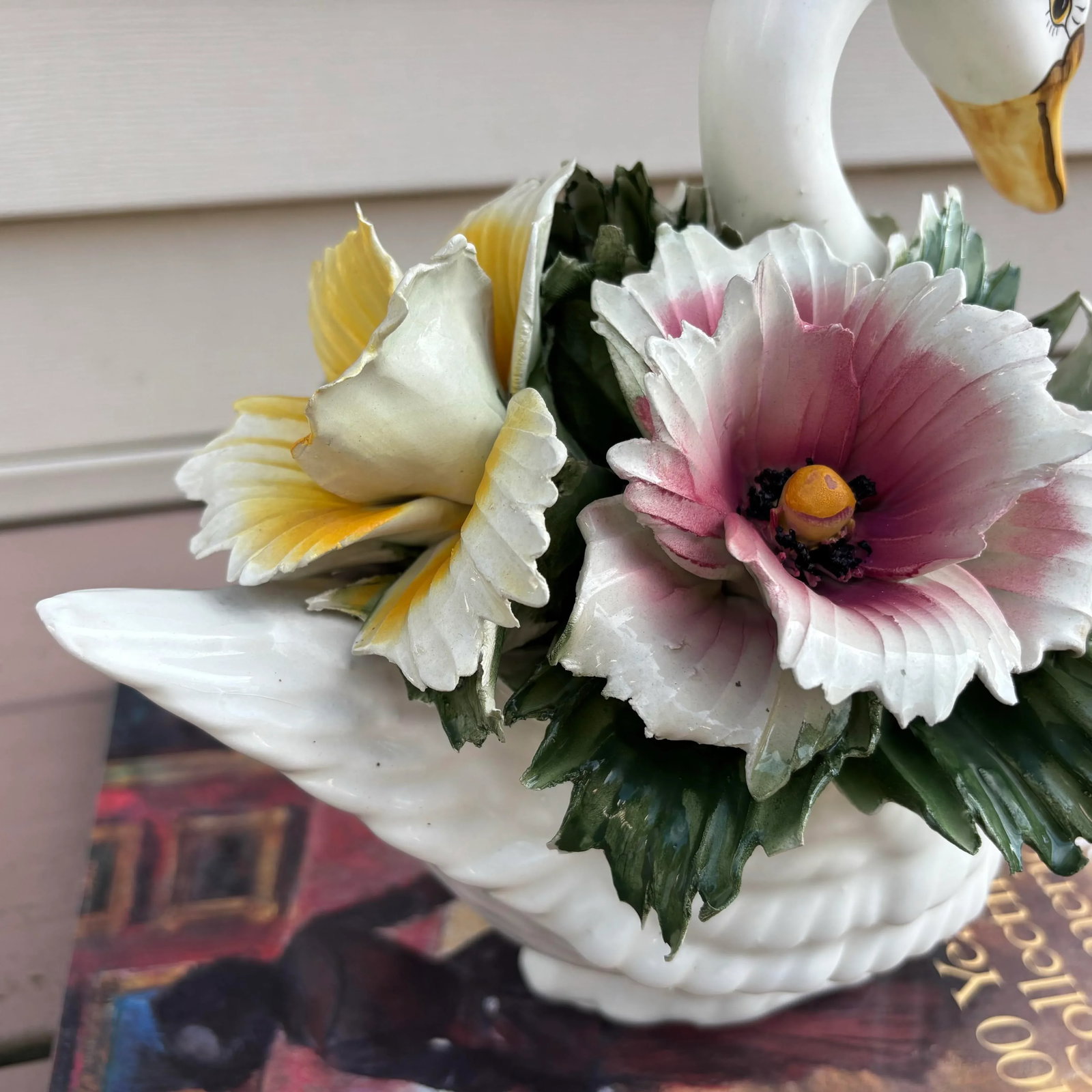 Vintage Capodimonte Floral Swan Centerpiece With Neopolitan N and 5-Point Crown - 8