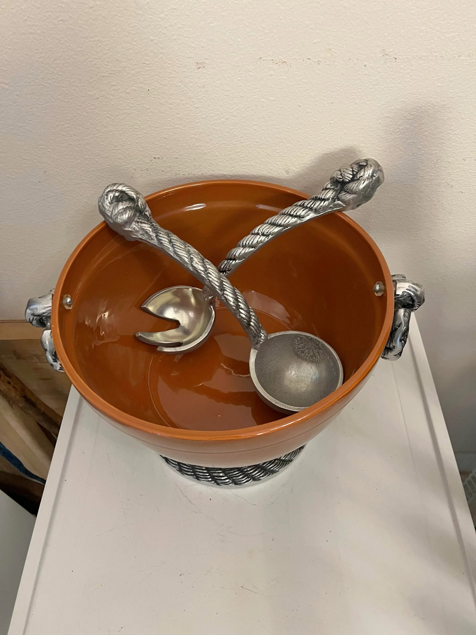 Ceramic Salad Serving Bowl Set With Silver Accents - 3 Pieces - 4