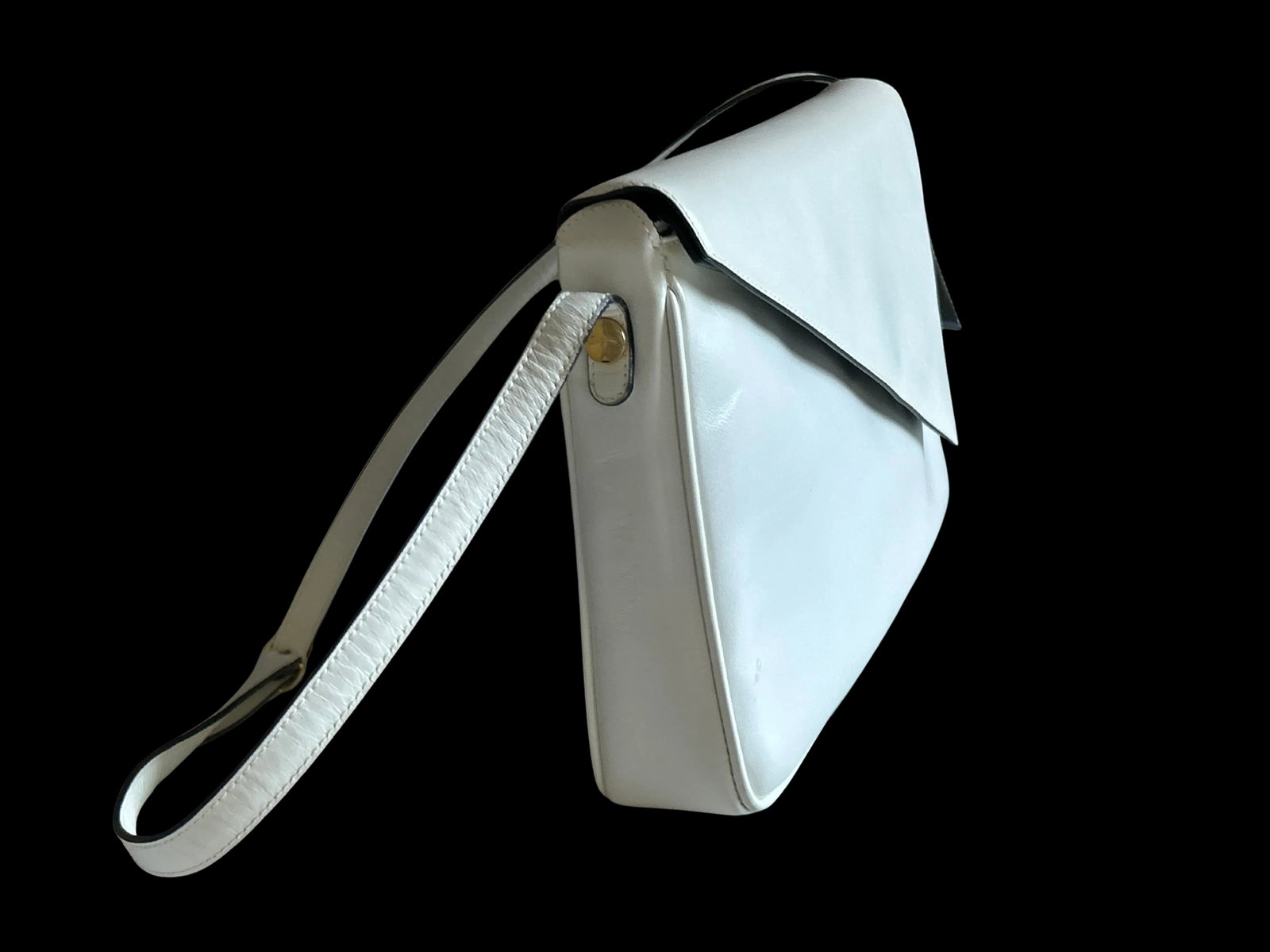 Authentic Vintage Salvatore Ferragamo Leather Handbag in White and Black Patent Leather Envelope - 7