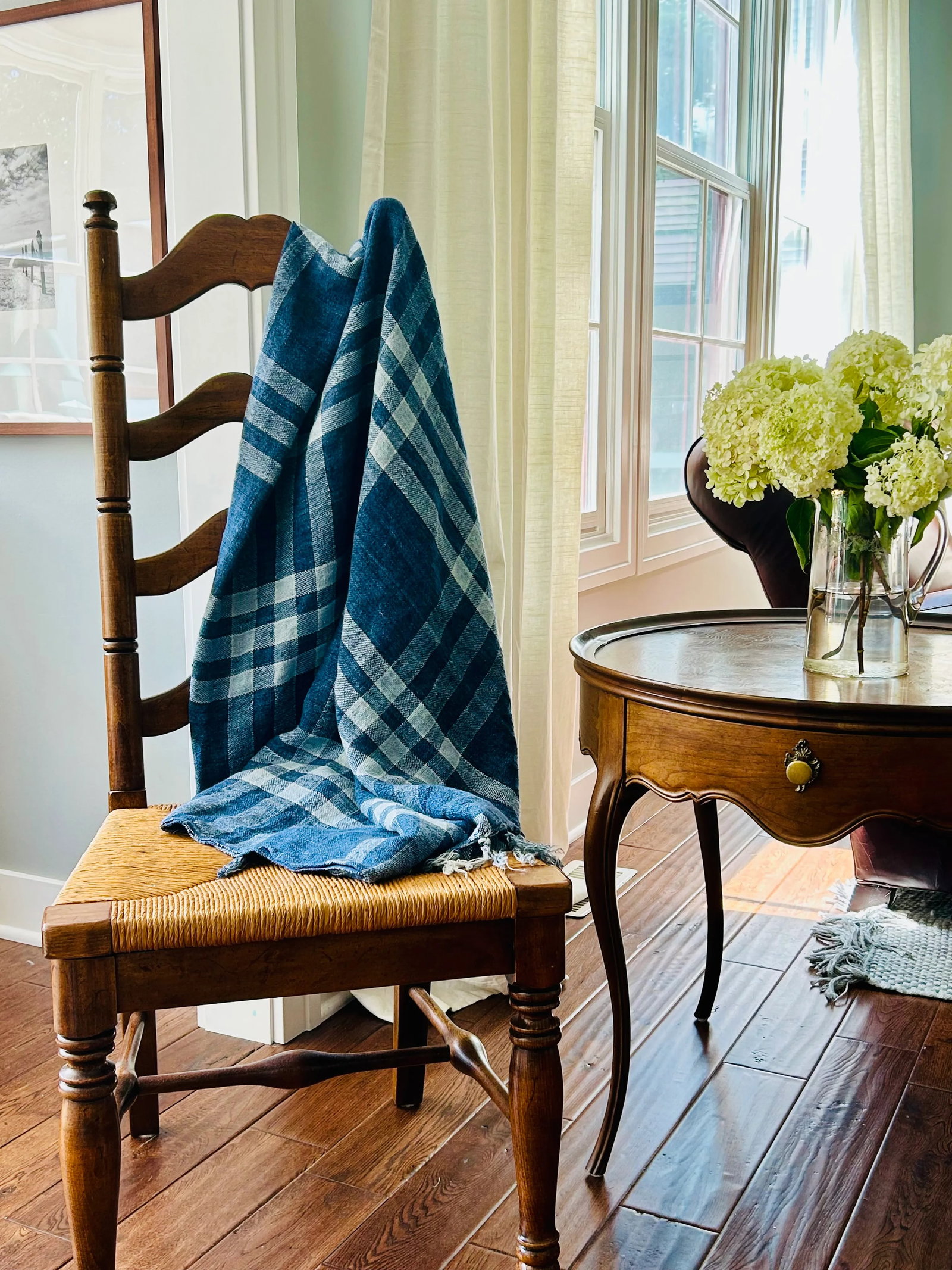 Bunny Williams for Pine Cone Hill 100% Linen Plaid Navy White Throw ââ‚¬Å - 12