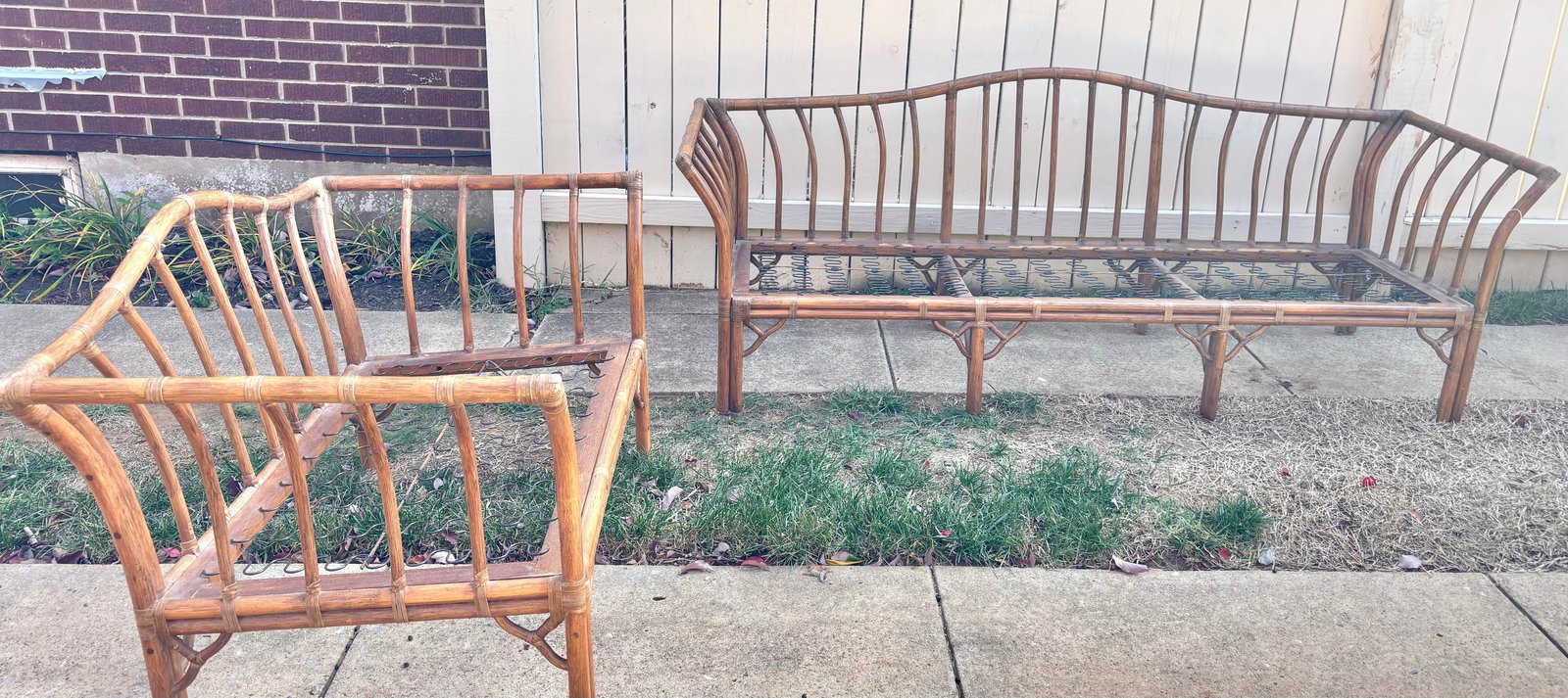 1960s Vintage Bamboo Sofa and Loveseat Frames With Cushions - 10