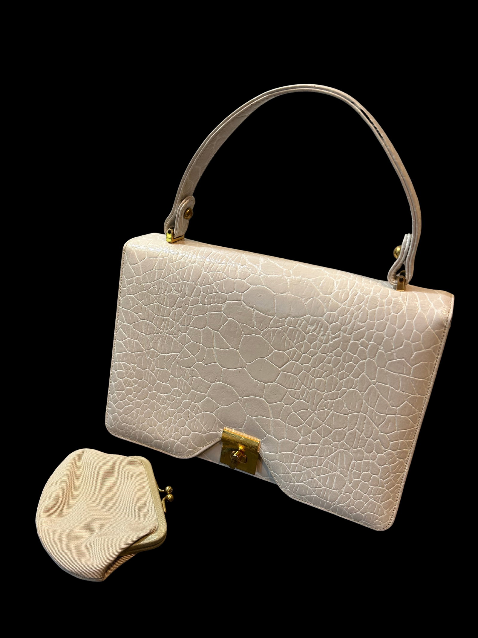 Magda Makkay Vintage White/Ivory Croc-Embossed Leather Handbag – Gold-Tone Clasp, Original - 9