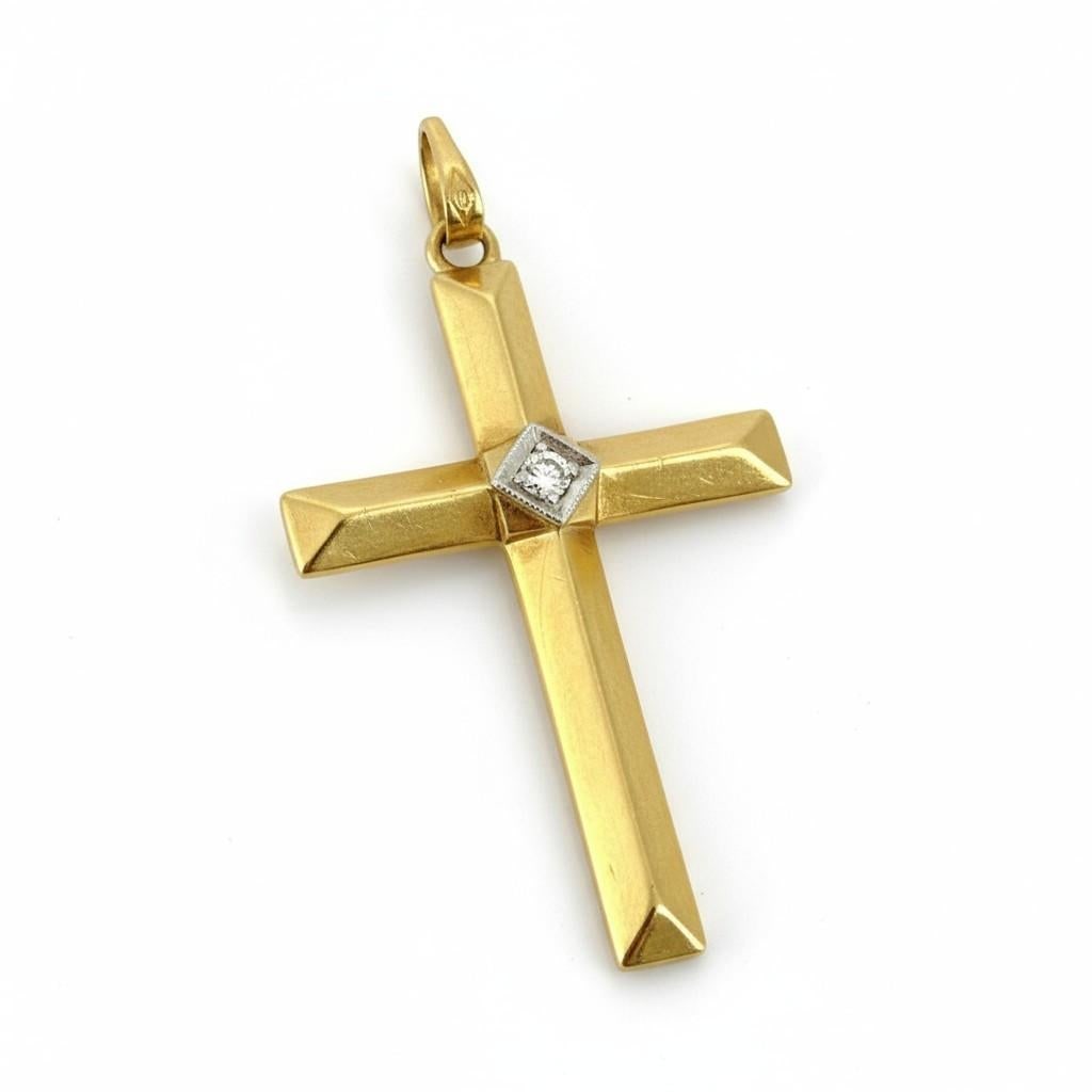 14k Yellow Gold Cross Pendant With Diamond and Chain - 3